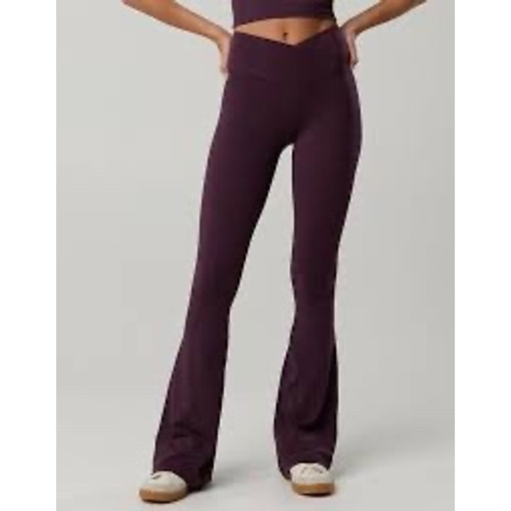 OFFLINE by Aerie Real Me Crossover High Rise Flare Leggings Burgundy Size M